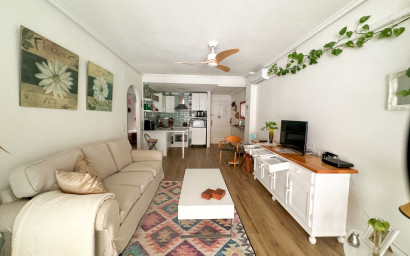 Resale - Apartment -
Torrevieja - Center