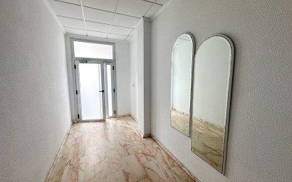 Resale - Apartment -
Torrevieja - Center