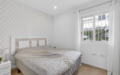 Resale - Apartment -
Torrevieja - Aguas Nuevas