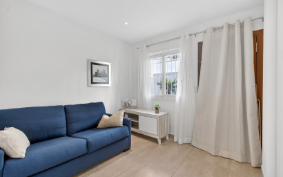 Resale - Apartment -
Torrevieja - Aguas Nuevas