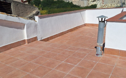 Revente - Maison mitoyenne -
Sax