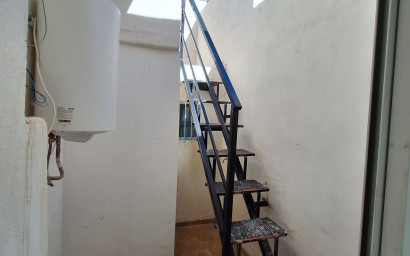 Revente - Maison mitoyenne -
Sax