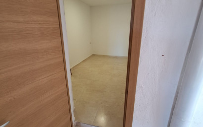 Revente - Maison mitoyenne -
Sax