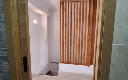 Revente - Maison mitoyenne -
Sax