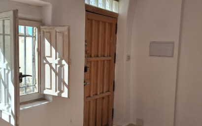 Revente - Maison mitoyenne -
Sax