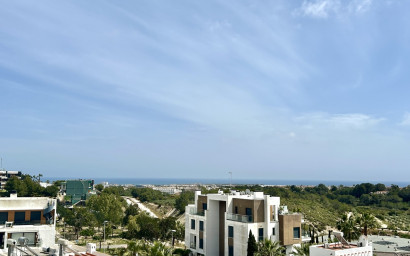 Resale - Apartment -
Villamartín