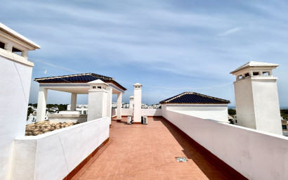 Resale - Apartment -
Villamartín