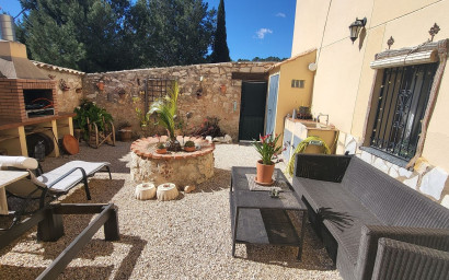 Revente - Maison de campagne -
La Romaneta