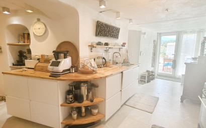 Resale - Finca - Country Property -
La Romana