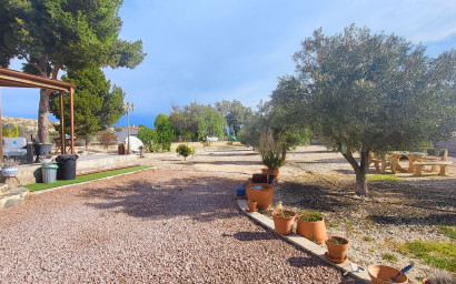 Herverkoop - Landhuis -
Monovar