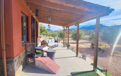 Herverkoop - Landhuis -
Monovar