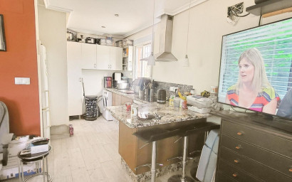 Herverkoop - Landhuis -
Monovar