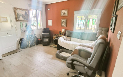 Herverkoop - Landhuis -
Monovar