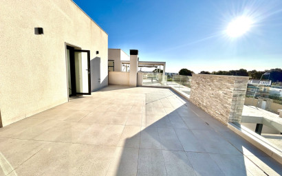 Resale - Villa -
Torrevieja - Los Balcones