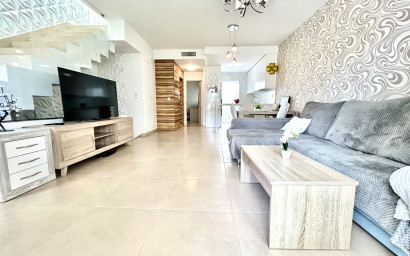 Revente - Maison mitoyenne -
Los Dolses