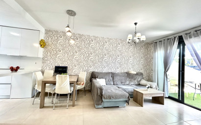 Revente - Maison mitoyenne -
Los Dolses