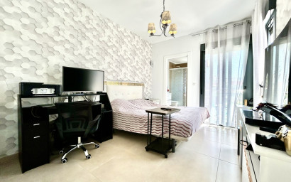 Revente - Maison mitoyenne -
Los Dolses