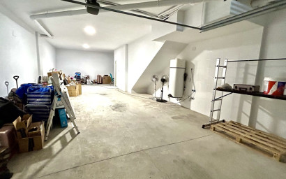 Revente - Maison mitoyenne -
Los Dolses