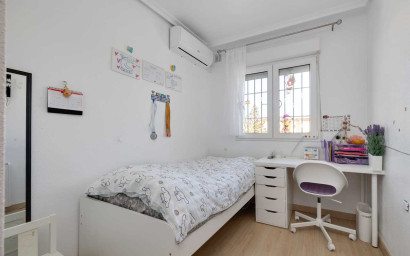 Resale - Townhouse -
Torrevieja