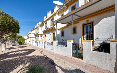 Resale - Townhouse -
Torrevieja