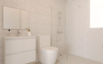 Herverkoop - Herenhuis -
Finestrat