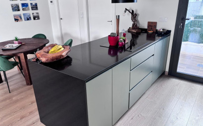 Resale - Townhouse -
Los Montesinos - La Herada