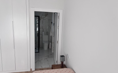 Resale - Townhouse -
Los Montesinos - La Herada