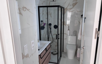 Resale - Townhouse -
Los Montesinos - La Herada