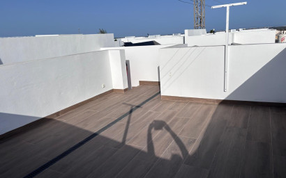 Resale - Townhouse -
Los Montesinos - La Herada