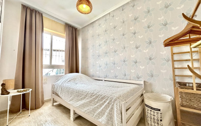 Resale - Apartment -
Torrevieja