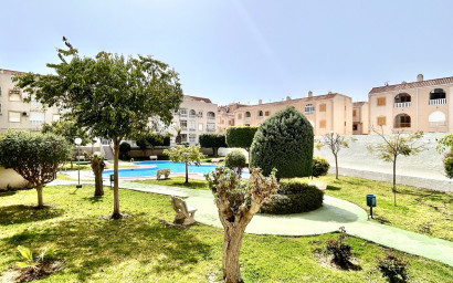 Resale - Apartment -
Torrevieja