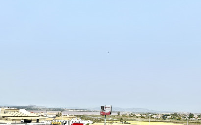 Resale - Apartment -
Torrevieja