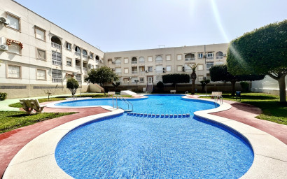 Resale - Apartment -
Torrevieja