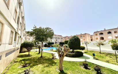 Resale - Apartment -
Torrevieja