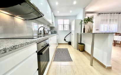 Herverkoop - Plat -
Villamartín