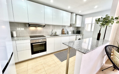 Herverkoop - Plat -
Villamartín