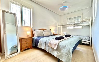 Herverkoop - Plat -
Villamartín