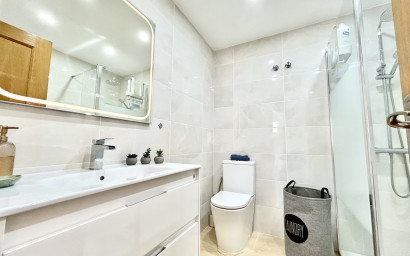 Herverkoop - Plat -
Villamartín