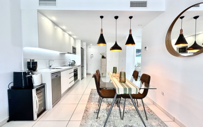 Herverkoop - Plat -
Villamartín