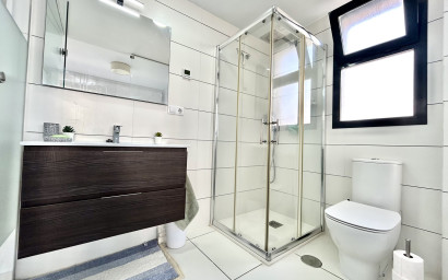 Herverkoop - Plat -
Villamartín