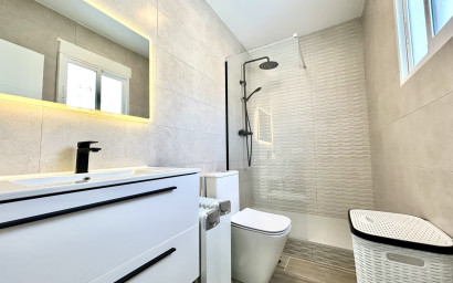 Revente - Villa -
Villamartín