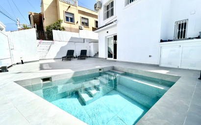 Revente - Villa -
Villamartín