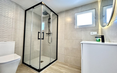 Revente - Villa -
Villamartín