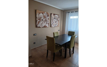 Resale - Apartment -
Pinoso - Pinoso Alicante