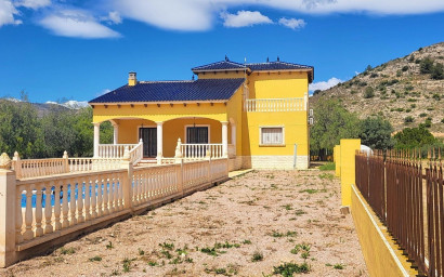 Herverkoop - Villa -
La Romana