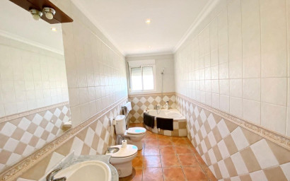 Herverkoop - Villa -
La Romana