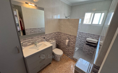 Herverkoop - Villa -
Catral