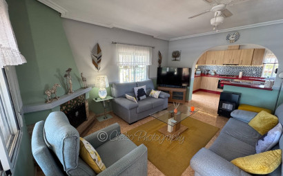 Herverkoop - Villa -
Catral