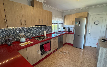 Herverkoop - Villa -
Catral