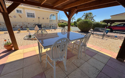 Herverkoop - Villa -
Catral